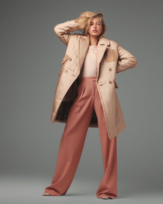 Hailey Baldwin – L’Officiel Paris 2018 Photos