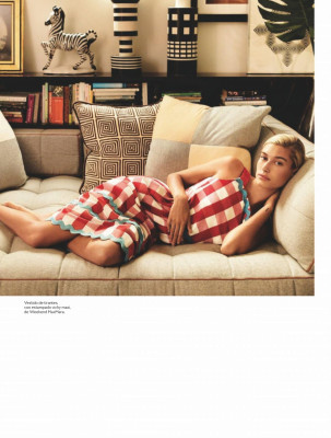 Hailey Rhode Bieber – InStyle Espana February 2019