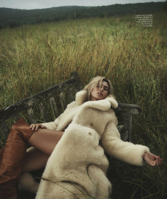 Hailey Rhode Bieber – Vogue Australia October 2019 Issue