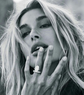 Hailey Rhode Bieber – Photoshoot July 2019