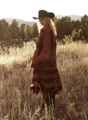 Hailey Rhode Bieber – Vogue USA October 2019 Issue