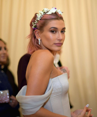 Hailey Baldwin – 2018 MET Costume Institute Gala in NYC