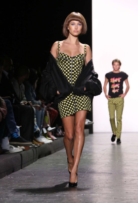 Hailey Baldwin pic #913673