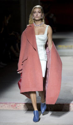 Hailey Baldwin pic #997274