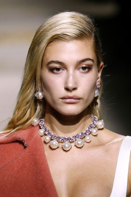Hailey Baldwin pic #997018
