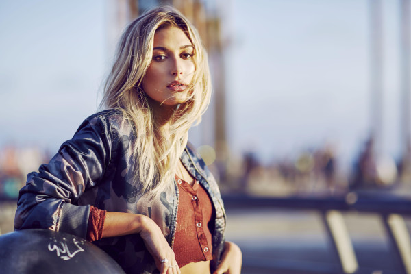 Hailey Baldwin pic #913874