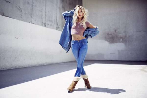 Hailey Baldwin pic #914110