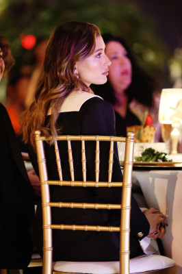 Hailey Baldwin - Elle&#039;s 27th Annual Women in Hollywood Celebration 10/19/2021