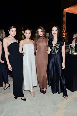 Hailey Baldwin - 29th Annual Elle Women in Hollywood Celebration 10/17/2022