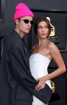 Hailey Baldwin - Grammy Awards in Las Vegas 04/03/2022