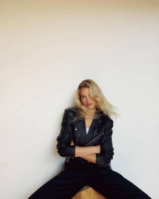 Hailey Clauson 