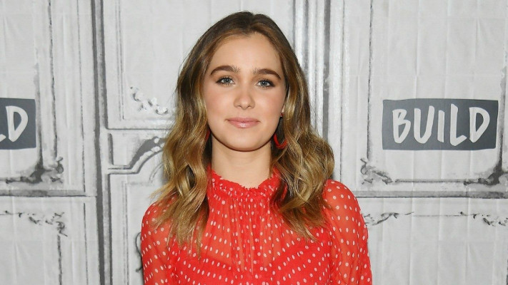Haley Lu Richardson pic #1221928