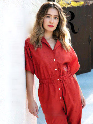 Haley Lu Richardson pic #1221940
