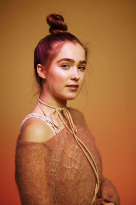 Haley Lu Richardson pic #1221943