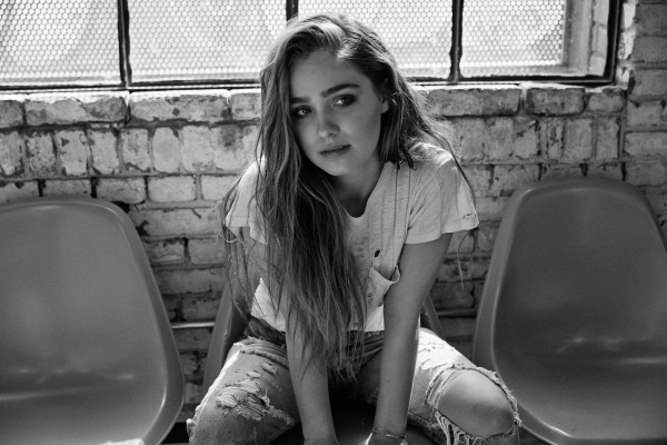 Haley Lu Richardson pic #1221937
