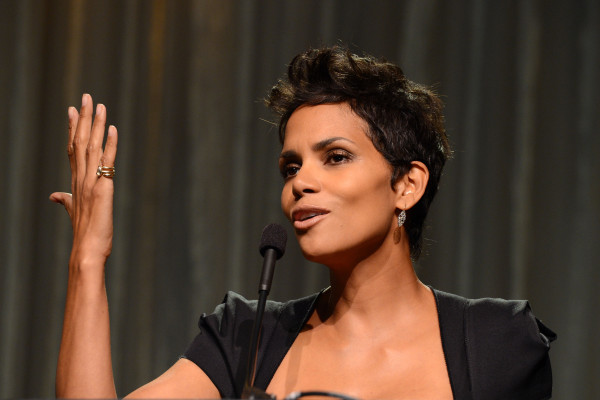 Halle Berry pic #569451