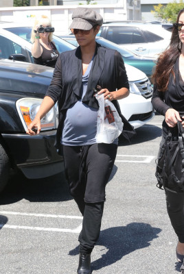 photo 13 in Halle Berry gallery [id644888] 2013-06-28 00:00:00