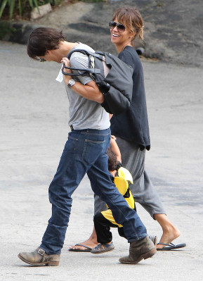 Halle Berry pic #838545