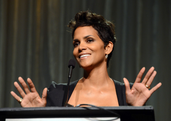 Halle Berry pic #569450