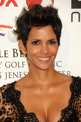 Halle Berry pic #498411