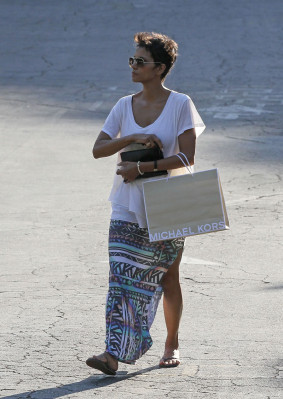 Halle Berry pic #550502