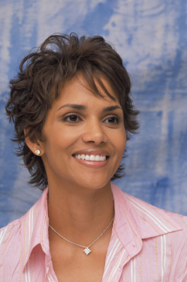 Halle Berry pic #16203