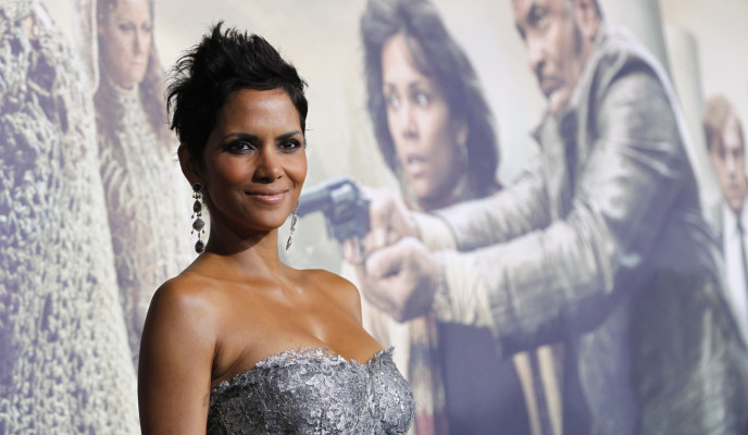 Halle Berry pic #576299