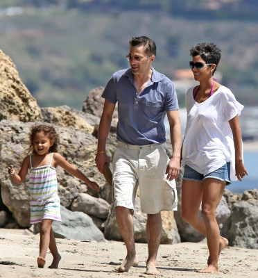 Halle Berry pic #501749