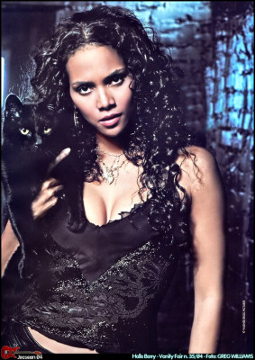 Halle Berry pic #20496