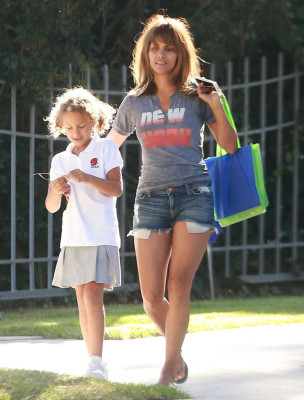 Halle Berry pic #840279