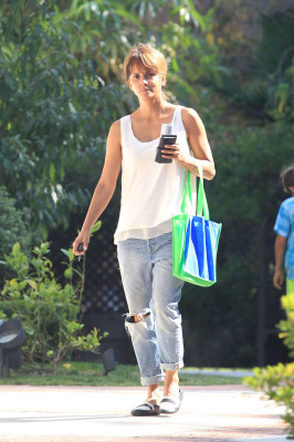 Halle Berry pic #912739