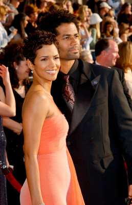 Halle Berry pic #322303