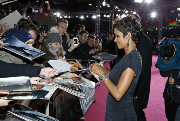 photo 6 in Halle Berry gallery [id591707] 2012-12-21 00:00:00