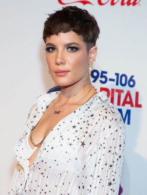 Halsey - Capital FM Jingel Bell Ball in London 12/08/2018