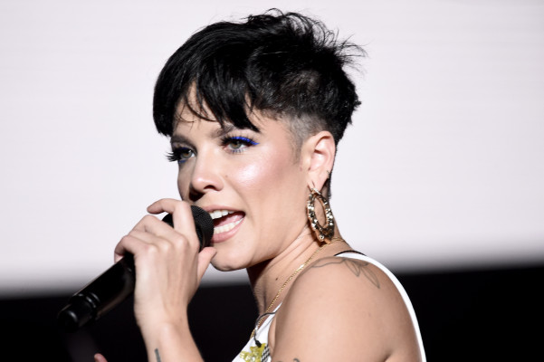 Halsey - Billboard Hot 100 08/18/2018