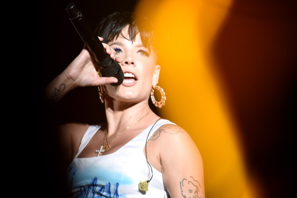 Halsey - Billboard Hot 100 08/18/2018
