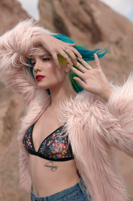 Halsey by Sarah Barlow for Badlands (2015)