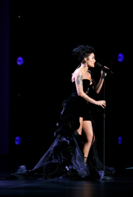 Halsey - 71st Emmy Awards in Los Angeles 09/22/2019