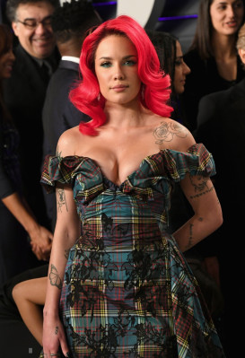 Halsey - Vanity Fair Oscar Party in Beverly Hills 02/24/2019