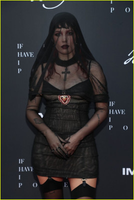 Halsey - &#039;If I Can&#039;t Have Love, I Want Power&#039; Los Angeles Premiere 08/25/2021