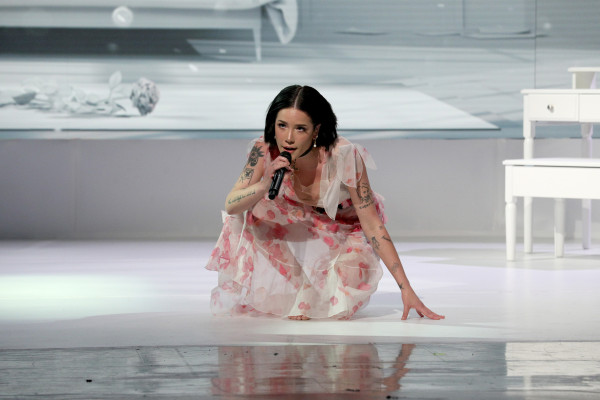 Halsey - The Ellen DeGeneres Show 10/29/2019