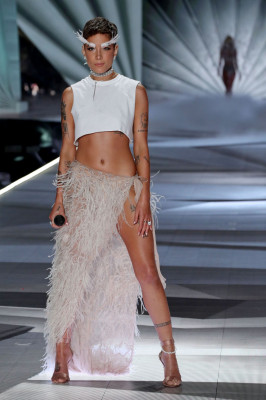 Halsey Performing at 2018 VS Fashion Show in NYC