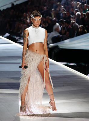 Halsey Performing at 2018 VS Fashion Show in NYC