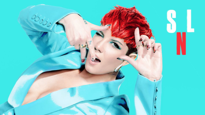 Halsey – Saturday Night Live, February 2019