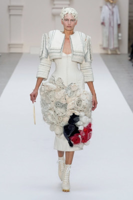 Hana Soukupova for Thom Browne Haute Couture Fall 2024