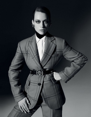 Hannah Ferguson - Vogue Arabia