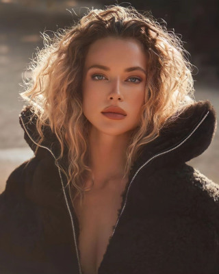 Hannah Ferguson by Pierluigi Capannini