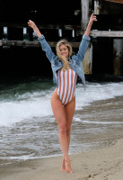Hannah Godwin – Photoshoot for Getaway x Hannah G Collection 09/30/2019
