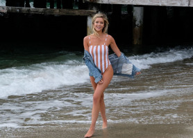 Hannah Godwin – Photoshoot for Getaway x Hannah G Collection 09/30/2019