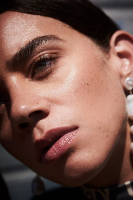 HANNAH JOHN-KAMEN for Content Mode Magazine 2020